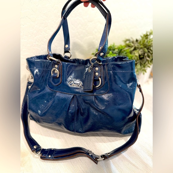COACH Ashley Blue Patent Leather Tote Bag - EUC - Picture 1 of 10